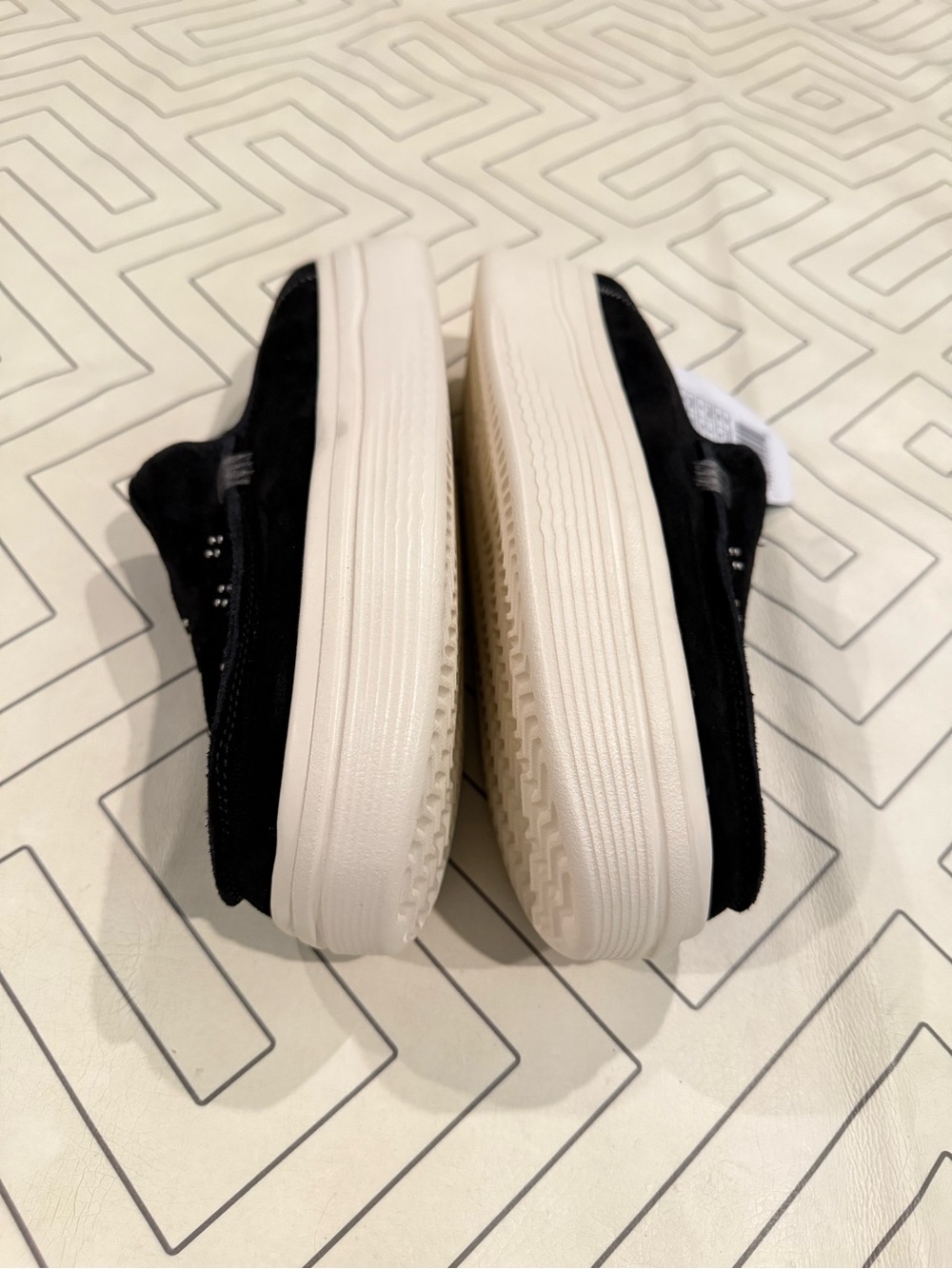 NWT Hey Dude Austin Lift Suede Stud Slip Ons - Picture 10 of 15
